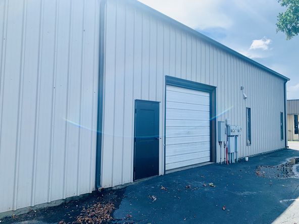 George Bishop Parkway Flex Retail Space: 404 George Bishop Pkwy, Myrtle Beach, SC 29579